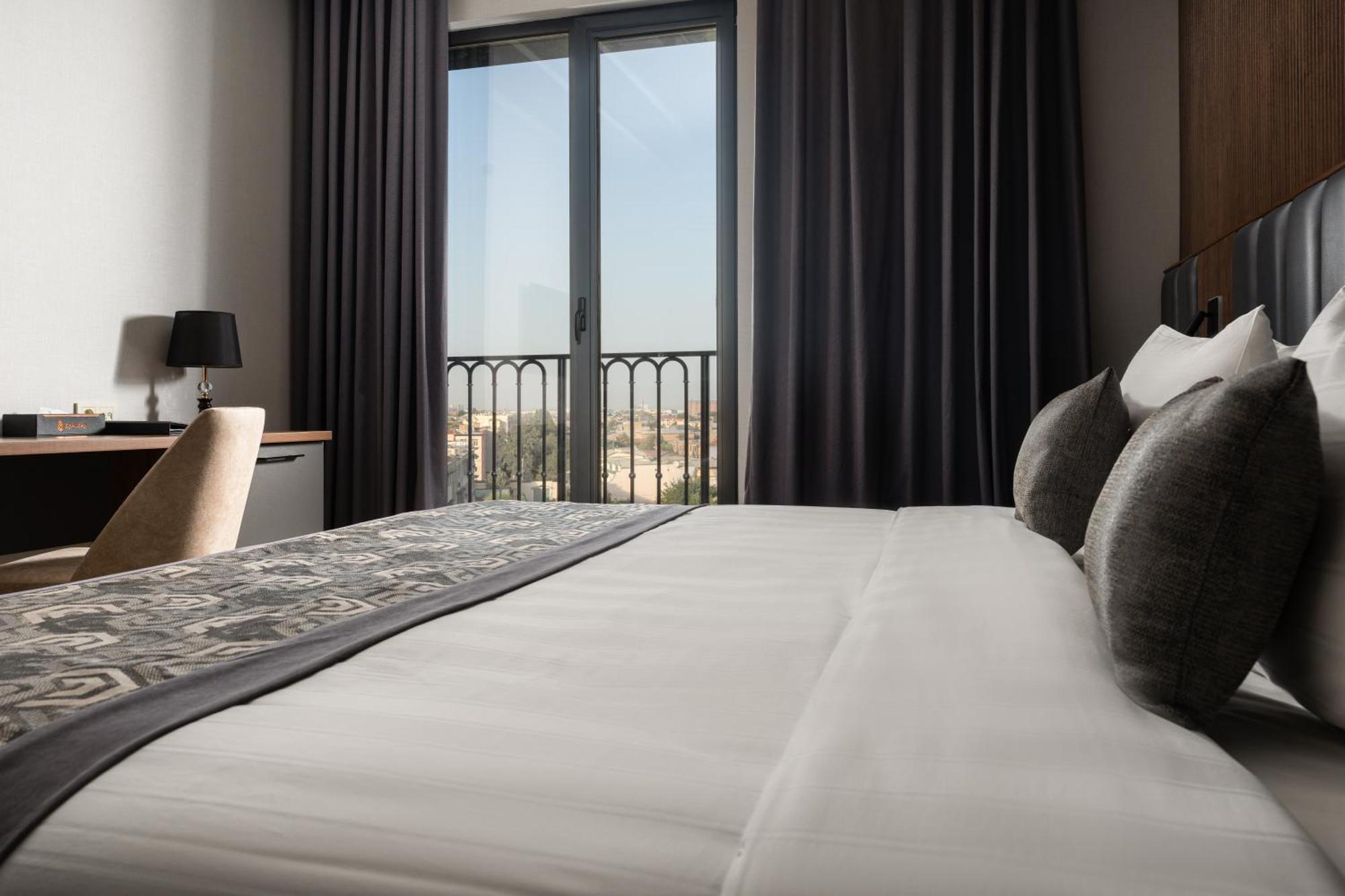 Shamsan Airport Hotel Tasjkent Eksteriør billede